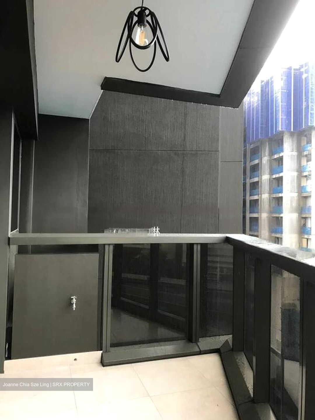 Commonwealth Towers (D3), Condominium #569348131